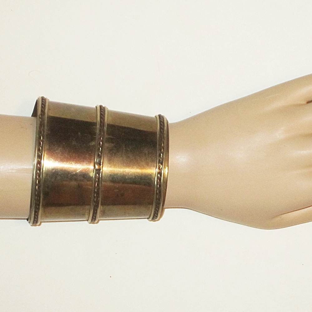 NWT Wide Copper Wrist Cuff Bracelet